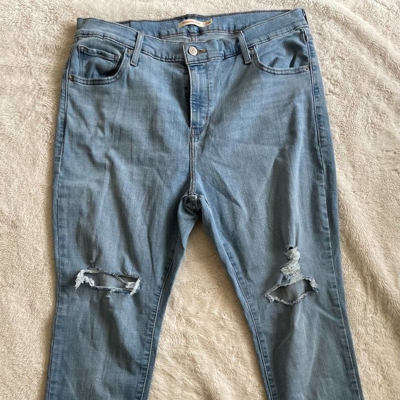 Levi's Denim - Levi's 721 Distressed High Rise Skinny Jean